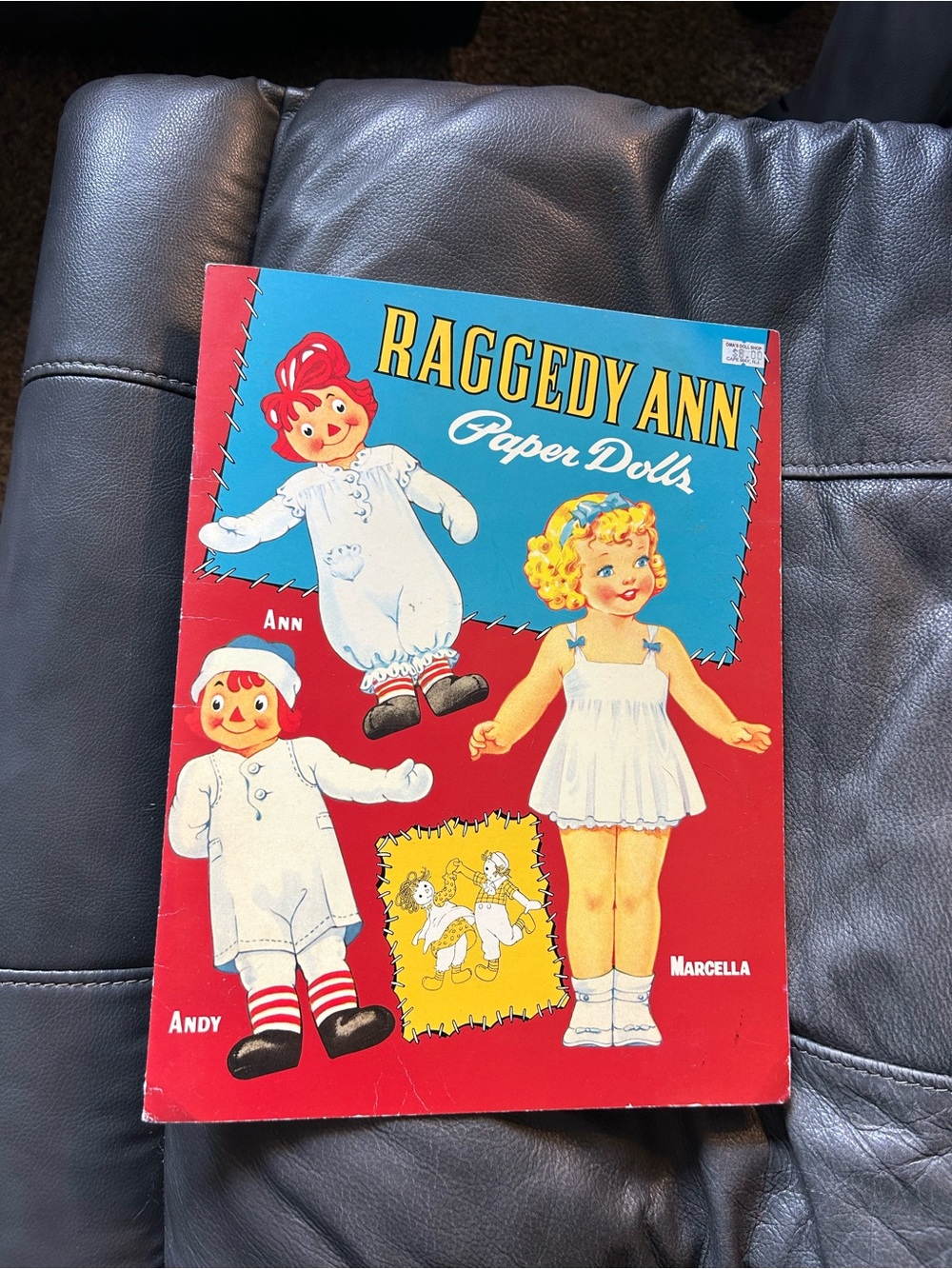 Vintage Raggedy Ann & Andy Paper Doll Book 1995 UNCUT Original VTG Paper Dolls